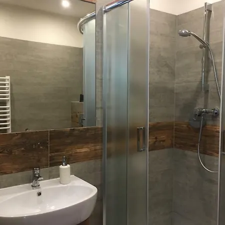 拉温达公寓 * 拉布卡